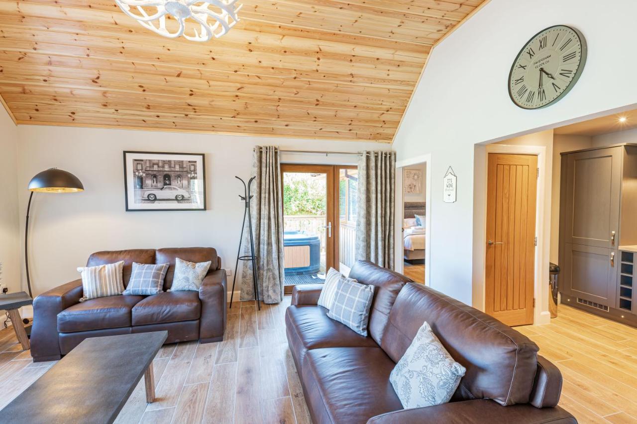 Osprey Lodge 1 With Hot Tub Newton Stewart Esterno foto