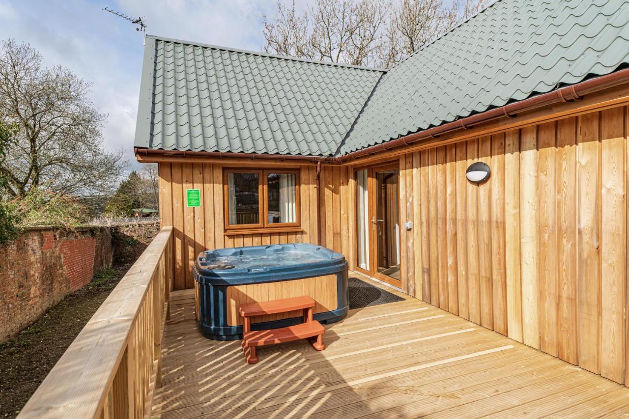 Osprey Lodge 1 With Hot Tub Newton Stewart Esterno foto