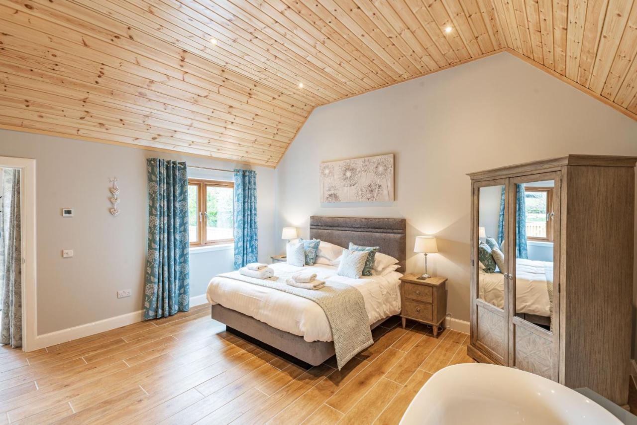 Osprey Lodge 1 With Hot Tub Newton Stewart Esterno foto