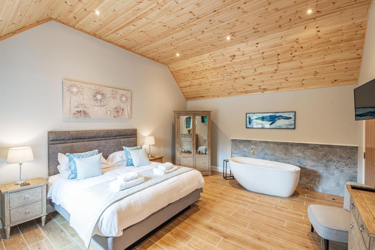 Osprey Lodge 1 With Hot Tub Newton Stewart Esterno foto